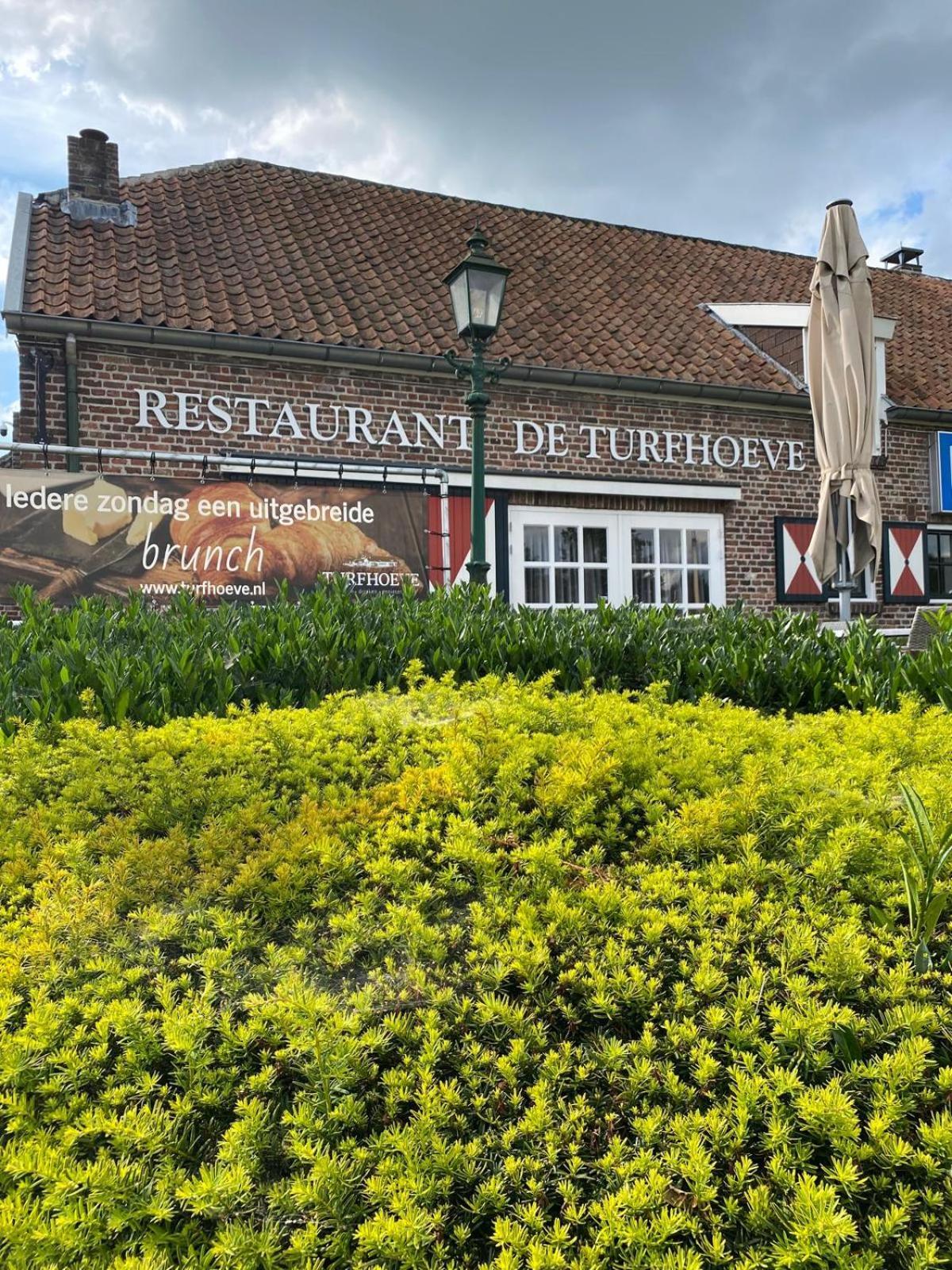 Knus Boomstamhuisje Op De Schatberg - Nabij Toverland Sevenum Exterior photo
